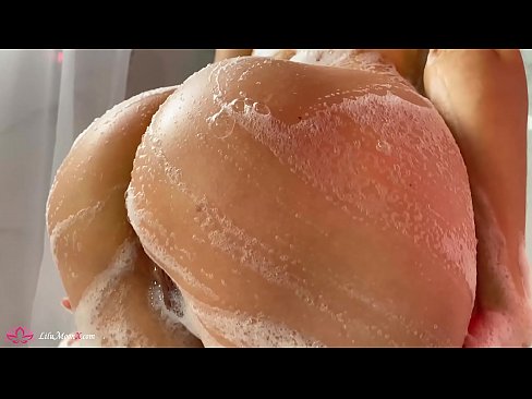 ❤️ Zeshkania masturbon pidhin me vibrator deri në orgazmë intensive në dush ☑ Porno e vështirë në pornografi sq.pornpictureshq.ru